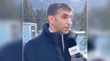 تأكيد إماراتي نموذج الذكاء الاصطناعي في التجارة العالمية